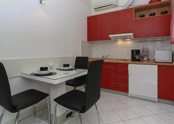 Put Vlaka Iii Трогір