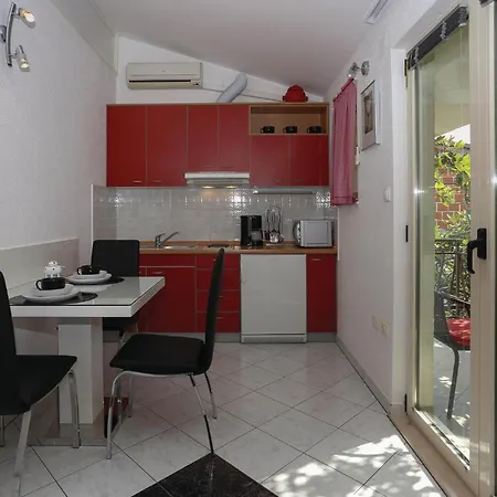 Daire Put Vlaka Iii Trogir
