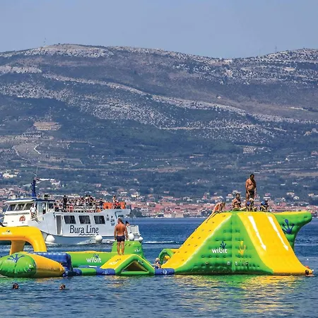 アパート Put Vlaka Iii *